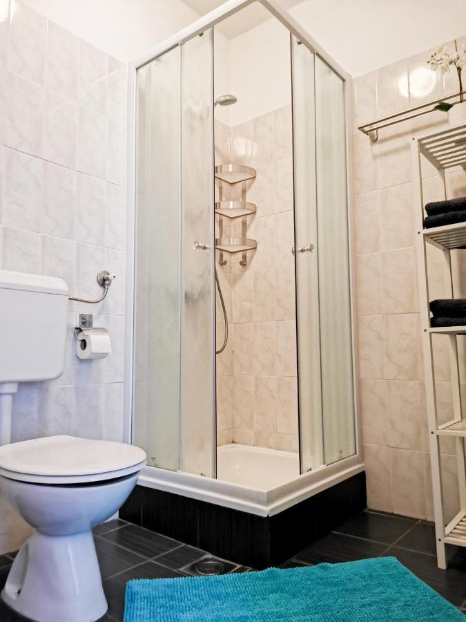 Ohana Lodge Vrsar Ngoại thất bức ảnh